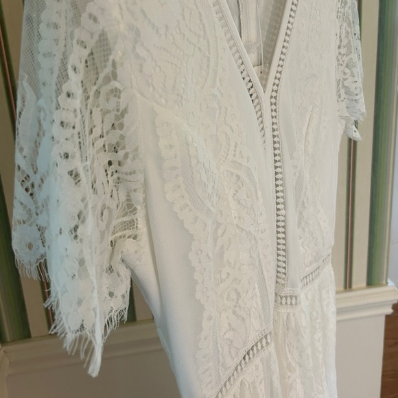 White Lace Lady Dress Lace Sleeves Eyelash Fringe V Neck Feminine Dress SET of 2 - Picture 11 of 16